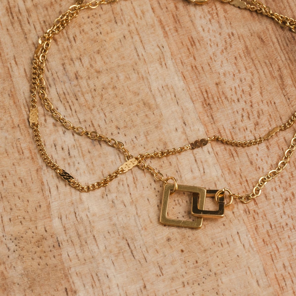 Link Pendant Square Bracelet 18K Gold Plated