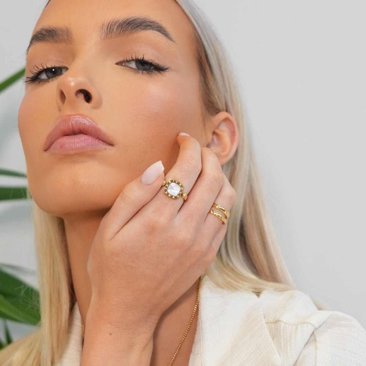 Ring Square Charm Spinning 18K Gold Plated