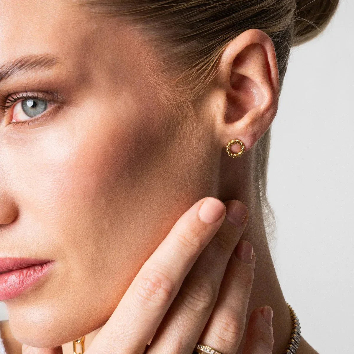 Earring Twist 18K Gold Plated