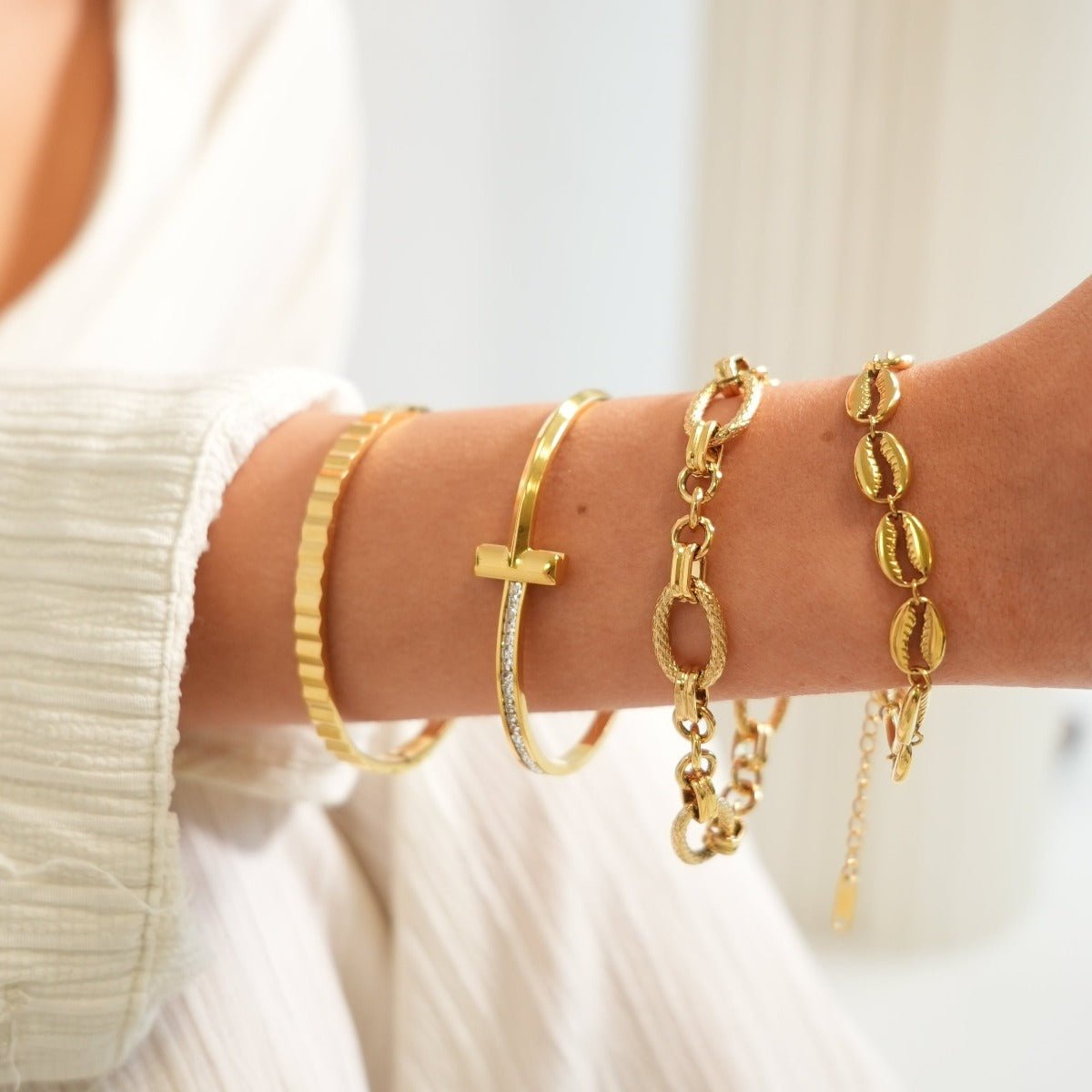 Luxury Bracelet 18K Gold Plated
