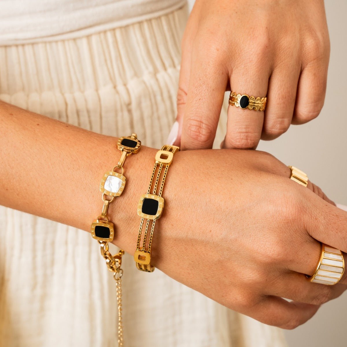 Mono Square Bracelet 18K Gold Plated
