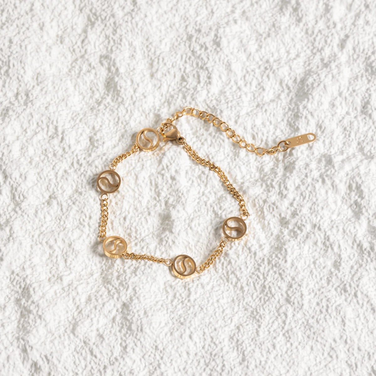 Sierra Pendant Bracelet 18K Gold Plated